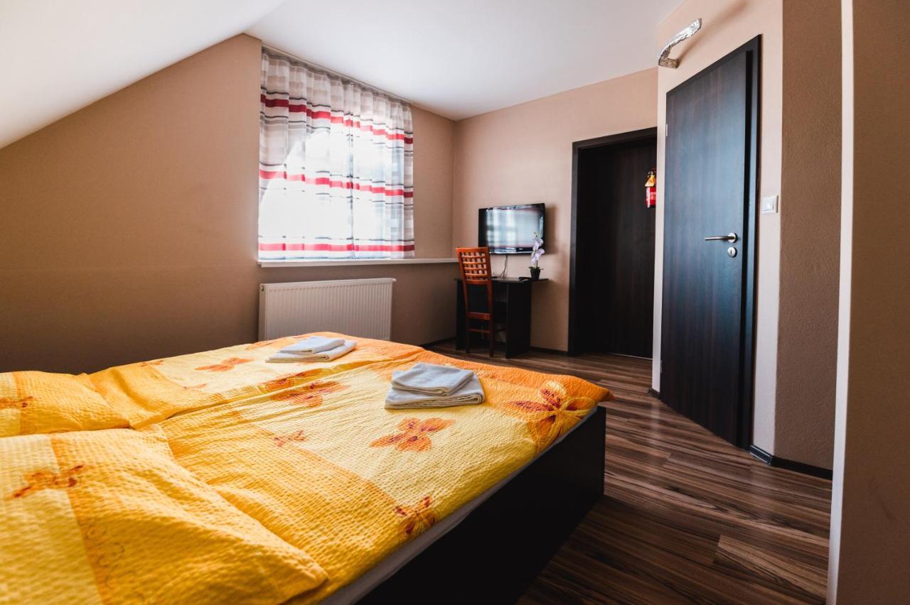 Motel Ard Sarovce Ngoại thất bức ảnh